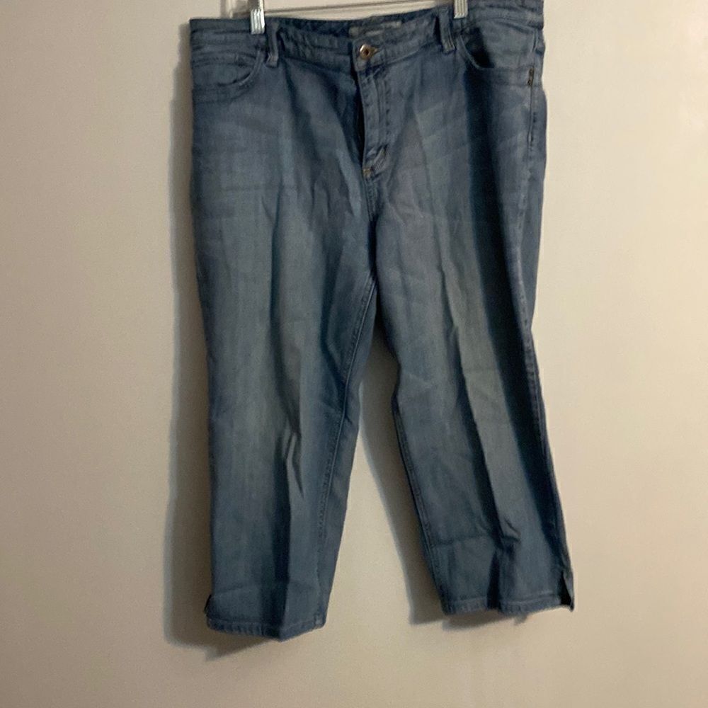 Chico's Platinum denim capris, size 2.5/14